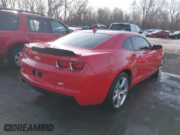 2013 Chevrolet Camaro LT with VIN 2G1FC1E32D9181648, listed as a IAAI auction lot 41677680 with 132,237 mi miles and . Bid and sale history available at DreamBid. Image 4.