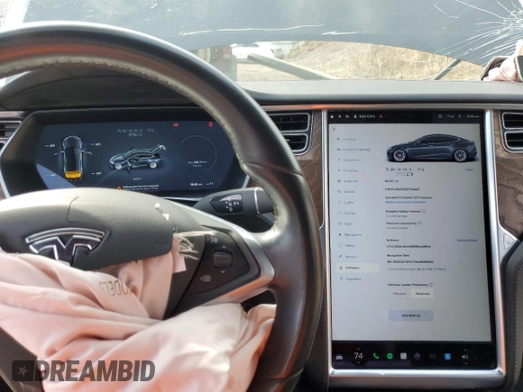 2018 Tesla Model S 75D with VIN 5YJSA1E22JF244421, listed as a Copart auction lot 49509345 with 94,321 mi miles and Clean title. Bid and sale history available at DreamBid. Image 9.
