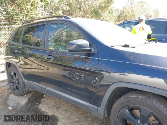 2017 Jeep Cherokee Sport with VIN 1C4PJLAB1HW642507, listed as a IAAI auction lot 41869467 with 191,637 mi miles and . Bid and sale history available at DreamBid. Image 13.