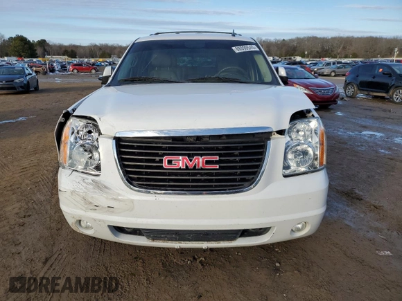 2011 GMC Yukon SLE with VIN 1GKS1AE00BR360697, listed as a Copart auction lot 88090545 with 0 mi miles and Salvage Title. Bid and sale history available at carsss.com. Image 5.
