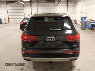 2017 Audi Q7 Prestige with VIN WA1VABF71HD043036, listed as a IAAI auction lot 42255140 with 90,009 mi miles and . Bid and sale history available at DreamBid. Image 17.