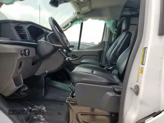 2023 Ford Transit Cargo с VIN 1FTBR1Y81PKB48106, выставлен на аукционе Copart как лот 57442685 с пробегом 11 889 миль миль и Списание • Salvage title. История ставок и продаж доступна на DreamBid. Изображение 7.