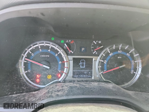 2017 Toyota 4Runner SR5 with VIN JTEZU5JR2H5164723, listed as a Copart auction lot 62733325 with 135,353 mi miles and Salvage title. Bid and sale history available at DreamBid. Image 9.