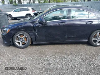 2014 Mercedes-Benz CLA 250 z VIN WDDSJ4EB9EN150146, wystawiony jako IAAI lot #42219661 z przebiegiem 115 397 mil mil oraz . Historia ofert i sprzedaży dostępna na DreamBid. Obrazek 6.