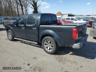 2019 Nissan Frontier SL with VIN 1N6AD0ER2KN746520, listed as a Copart auction lot 46954705 with 100,215 mi miles and Salvage Title. Bid and sale history available at carsss.com. Image 2.