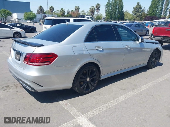 2015 Mercedes-Benz E 350 Sport with VIN WDDHF5KB9FB096047, listed as a IAAI auction lot 42169904 with 127,017 mi miles and . Bid and sale history available at DreamBid. Image 4.