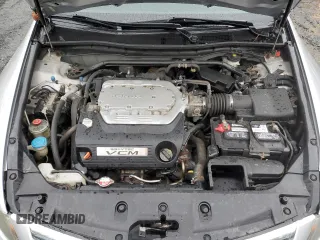 2011 Honda Accord EX z VIN 1HGCP3F71BA000716, wystawiony jako Copart lot #56414415 z przebiegiem 173 487 mil mil oraz Szkoda całkowita • Salvage title. Historia ofert i sprzedaży dostępna na DreamBid. Obrazek 11.