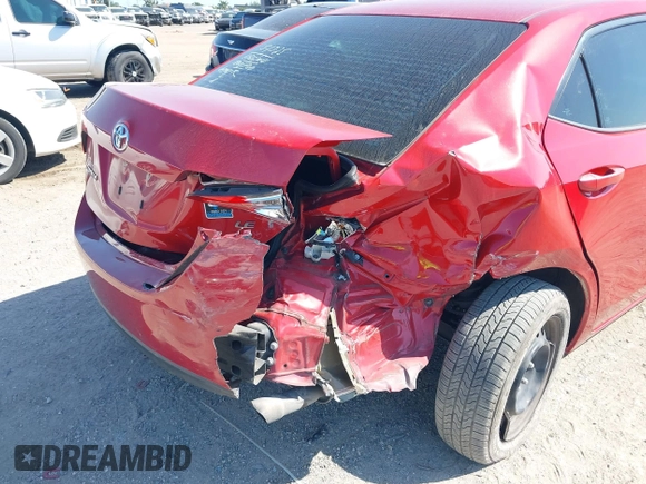 2018 Toyota Corolla L z VIN 2T1BURHE1JC011808, wystawiony jako IAAI lot #42289116 z przebiegiem 124 379 mil mil oraz . Historia ofert i sprzedaży dostępna na DreamBid. Obrazek 6.