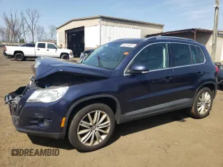 2011 Volkswagen Tiguan SE with VIN WVGBV7AX1BW563598, listed as a Copart auction lot 54215895 with 109,373 mi miles and Salvage Title. Bid and sale history available at DreamBid. Image 1.