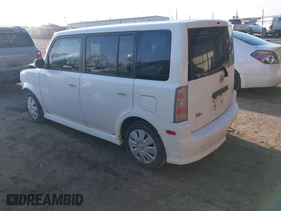 2006 Scion xB with VIN JTLKT324564083917, listed as a IAAI auction lot 41759215 with 146,699 mi miles. Bid and sale history available at carsss.com. Image 3.