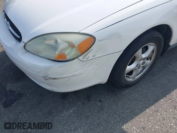 2003 Ford Taurus SES Standard with VIN 1FAFP55293G176494, listed as a IAAI auction lot 42040985 with 95,550 mi miles. Bid and sale history available at carsss.com. Image 17.