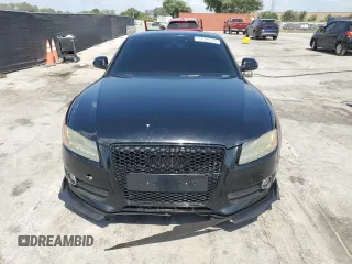 2009 Audi A5 z VIN WAUDK78TX9A031733, wystawiony jako Copart lot #57395525 z przebiegiem 162 017 mil mil oraz Szkoda całkowita • Salvage title. Historia ofert i sprzedaży dostępna na DreamBid. Obrazek 5.