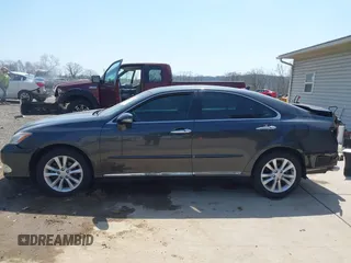 2011 Lexus ES with VIN JTHBK1EG7B2437997, listed as a IAAI auction lot 42062607 with 116,833 mi miles. Bid and sale history available at carsss.com. Image 15.