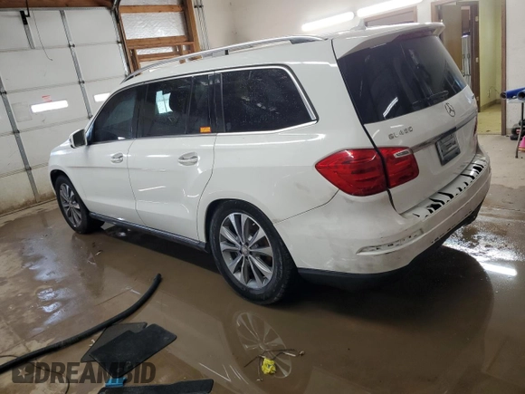 2015 Mercedes-Benz GL-Class GL 450 with VIN 4JGDF6EE0FA474486, listed as a Copart auction lot 51009644 with 208,842 mi miles. Bid and sale history available at carsss.com. Image 2.