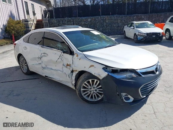 2014 Toyota Avalon Hybrid Limited with VIN 4T1BD1EB3EU027833, listed as a IAAI auction lot 41768569 with NaN miles. Bid and sale history available at carsss.com. Image 1.