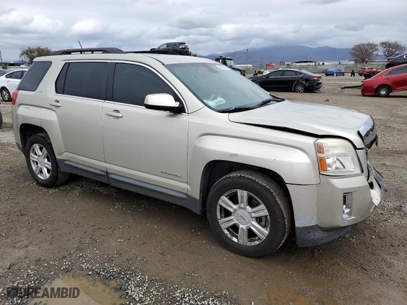 2014 GMC Terrain SLT with VIN 2GKALSEK6E6112595, listed as a Copart auction lot 49356015 with 109,660 mi miles and Salvage Title. Bid and sale history available at carsss.com. Image 4.