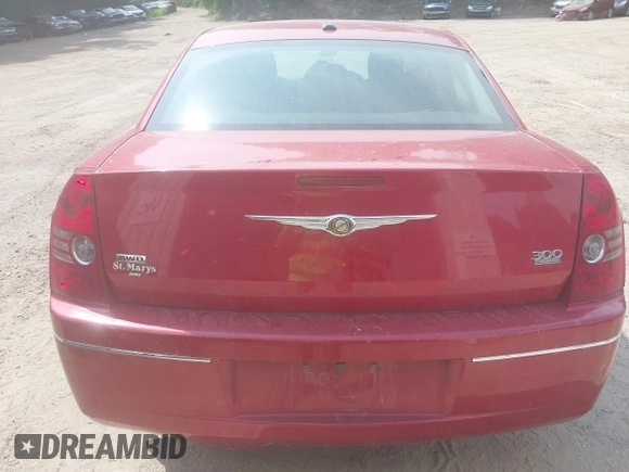 2010 Chrysler 300 Touring with VIN 2C3CK5CV0AH331268, listed as a IAAI auction lot 39666088 with 148,488 mi miles. Bid and sale history available at carsss.com. Image 17.