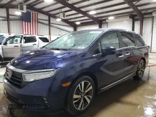 2022 Honda Odyssey Touring with VIN 5FNRL6H8XNB037772, listed as a Copart auction lot 52757215 with 358,099 mi miles and Salvage Title. Bid and sale history available at DreamBid. Image 1.
