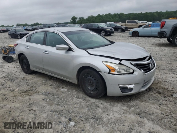 2015 Nissan Altima 2.5 z VIN 1N4AL3AP4FC438526, wystawiony jako Copart lot #54361345 z przebiegiem 135 577 mil mil oraz Szkoda całkowita • Salvage title. Historia ofert i sprzedaży dostępna na DreamBid. Obrazek 4.