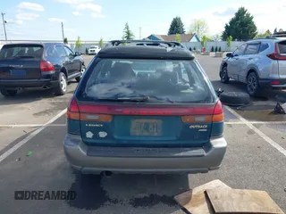 1998 Subaru Legacy Outback с VIN 4S3BG6859W7613077, выставлен на аукционе IAAI как лот 42086272 с пробегом 314 806 миль миль и . История ставок и продаж доступна на DreamBid. Изображение 16.