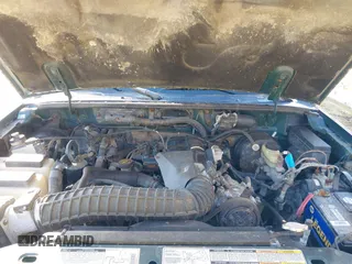 1999 Ford Ranger XLT with VIN 1FTZR15X1XTA35650, listed as a IAAI auction lot 42126628 with 81,899 mi miles and . Bid and sale history available at DreamBid. Image 10.