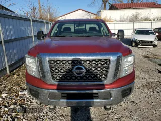 2017 Nissan Titan with VIN 1N6BA1R97HN520169, listed as a Copart auction lot 82783774 with 203,684 mi miles and Salvage title. Bid and sale history available at DreamBid. Image 5.