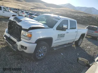 2019 GMC Sierra 2500HD Denali with VIN 1GT12SEY4KF188742, listed as a Copart auction lot 89381815 with 160,727 mi miles and Salvage Title. Bid and sale history available at carsss.com. Image 1.