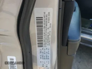 2017 Jeep Cherokee Latitude z VIN 1C4PJMCB5HW545460, wystawiony jako Copart lot #56350065 z przebiegiem 87 873 mil mil oraz Szkoda całkowita • Salvage title. Historia ofert i sprzedaży dostępna na DreamBid. Obrazek 12.
