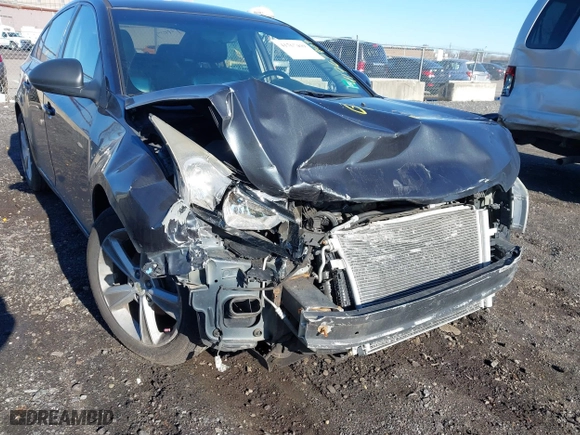 2015 Chevrolet Cruze LT with VIN 1G1PE5SB5F7195520, listed as a IAAI auction lot 41767409 with 125,755 mi miles. Bid and sale history available at carsss.com. Image 6.
