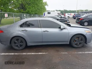 2011 Acura TSX z VIN JH4CU2F69BC003522, wystawiony jako IAAI lot #42265766 z przebiegiem 138 912 mil mil oraz . Historia ofert i sprzedaży dostępna na DreamBid. Obrazek 13.