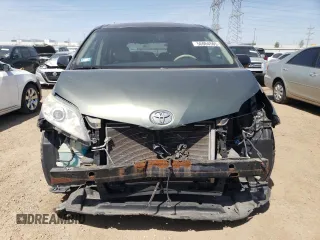 2013 Toyota Sienna XLE AAS с VIN 5TDYK3DC2DS313685, выставлен на аукционе Copart как лот 56064505 с пробегом 115 624 миль миль и Списание • Salvage title. История ставок и продаж доступна на DreamBid. Изображение 5.