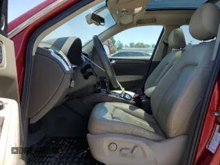 2010 Audi Q5 Prestige with VIN WA1VKAFP5AA013102, listed as a Copart auction lot 59049445 with 138,908 mi miles and Clean title. Bid and sale history available at DreamBid. Image 7.