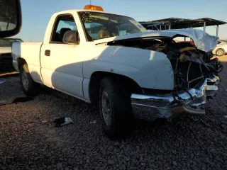 2004 Chevrolet Silverado 1500 LS with VIN 1GCEC14V54Z307206, listed as a Copart auction lot 76308604 with 0 mi miles and Salvage Title. Bid and sale history available at carsss.com. Image 4.