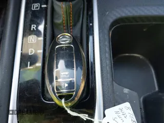 2022 Nissan Sentra SR z VIN 3N1AB8DV2NY308788, wystawiony jako IAAI lot #41999775 z przebiegiem 33 024 mil mil oraz . Historia ofert i sprzedaży dostępna na DreamBid. Obrazek 11.