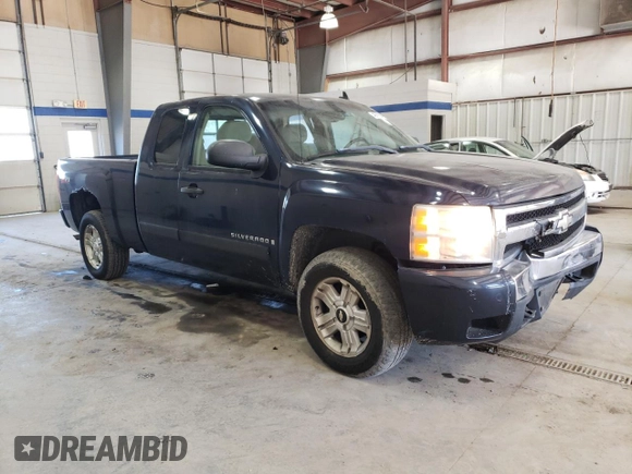 2007 Chevrolet Silverado 1500 LT w/2LT with VIN 2GCEC19J171638447, listed as a Copart auction lot 46090945 with 340,895 mi miles and Salvage Title. Bid and sale history available at carsss.com. Image 4.