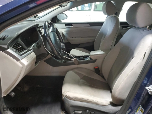 2019 Hyundai Sonata Sport with VIN 5NPE34AF9KH807856, listed as a Copart auction lot 50436445 with 139,951 mi miles and Clean Title. Bid and sale history available at carsss.com. Image 7.