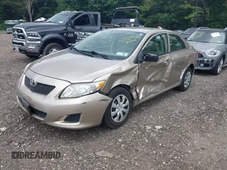 2010 Toyota Corolla z VIN 2T1BU4EE7AC242669, wystawiony jako IAAI lot #42743042 z przebiegiem 91 061 mil mil oraz . Historia ofert i sprzedaży dostępna na DreamBid. Obrazek 2.