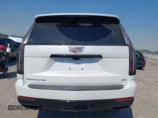 2025 Cadillac Escalade z VIN 1GYS9GRL7SR168408, wystawiony jako IAAI lot #41855623 z przebiegiem 1 744 mil mil oraz . Historia ofert i sprzedaży dostępna na DreamBid. Obrazek 16.