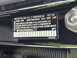 2019 Porsche Cayenne z VIN WP1AA2AY6KDA01777, wystawiony jako IAAI lot #42340596 z przebiegiem 86 921 mil mil oraz . Historia ofert i sprzedaży dostępna na DreamBid. Obrazek 9.