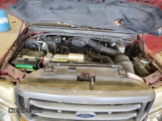 2002 Ford F-250 XL with VIN 1FTNF20LX2EB18296, listed as a Copart auction lot 64506675 with 121,467 mi miles and Salvage title. Bid and sale history available at DreamBid. Image 11.