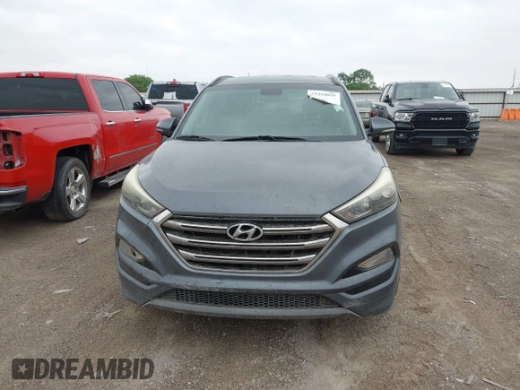 2016 Hyundai Tucson Limited z VIN KM8J33A22GU181677, wystawiony jako IAAI lot #42254025 z przebiegiem 239 287 mil mil oraz . Historia ofert i sprzedaży dostępna na DreamBid. Obrazek 12.