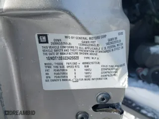 2002 Chevrolet TrailBlazer LS with VIN 1GNDT13S922426828, listed as a IAAI auction lot 41378571 with 1 mi miles. Bid and sale history available at carsss.com. Image 9.
