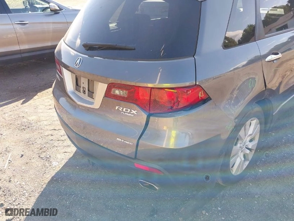 2010 Acura RDX Tech Pkg with VIN 5J8TB1H59AA000881, listed as a IAAI auction lot 40226047 with 236,899 mi miles. Bid and sale history available at carsss.com. Image 6.