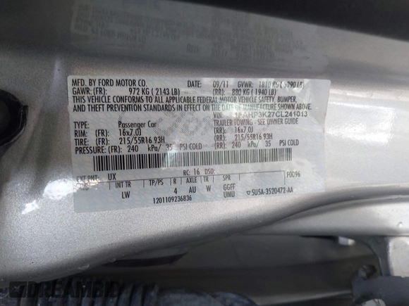 2012 Ford Focus SE z VIN 1FAHP3K27CL241013, wystawiony jako IAAI lot #42198812 z przebiegiem 121 888 mil mil oraz . Historia ofert i sprzedaży dostępna na DreamBid. Obrazek 9.