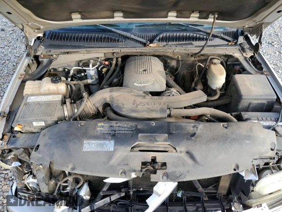 2004 Chevrolet Suburban LT with VIN 1GNEC16Z04J254873, listed as a Copart auction lot 82315924 with 385,089 mi miles and Salvage Title. Bid and sale history available at carsss.com. Image 13.
