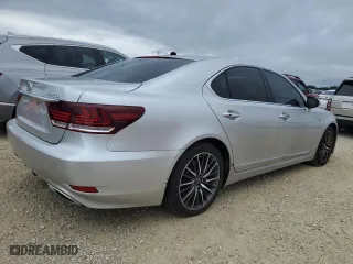 2014 Lexus LS 460 with VIN JTHBL5EF1E5131165, listed as a Copart auction lot 74124094 with 0 mi miles and Salvage Title. Bid and sale history available at carsss.com. Image 3.