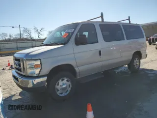 2008 Ford Econoline Passenger XL with VIN 1FMNE11L98DB45835, listed as a Copart auction lot 46355145 with 3,226,822 mi miles and Salvage Title. Bid and sale history available at carsss.com. Image 1.