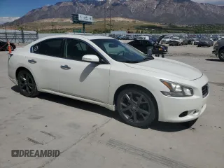 2013 Nissan Maxima SV with VIN 1N4AA5AP2DC847638, listed as a Copart auction lot 55300905 with 235,417 mi miles and Clean Title. Bid and sale history available at DreamBid. Image 4.