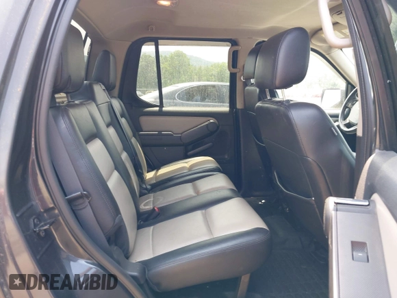 2007 Ford Explorer Sport Trac Limited with VIN 1FMEU53K27UB63431, listed as a IAAI auction lot 42409840 with 216,301 mi miles and . Bid and sale history available at DreamBid. Image 8.