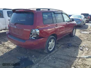 2005 Toyota Highlander with VIN JTEEP21A350110032, listed as a IAAI auction lot 41701585 with 223,277 mi miles. Bid and sale history available at carsss.com. Image 4.